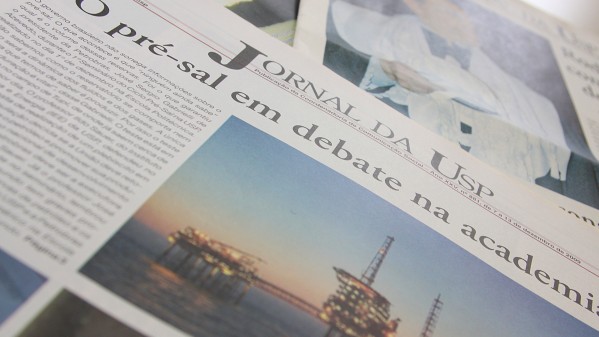 Exemplares do Jornal da USP