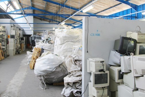 Centro de Descarte e Reúso de Resíduos de Informática – CEDIR