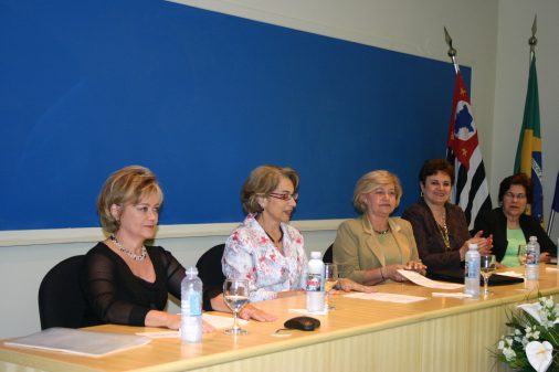 Posse da diretora da EERP, profa Maria das Graças Bomfim de Carvalho, 2006
