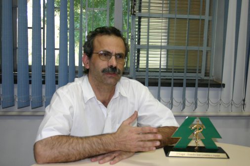 Prof. Evandro Cesarino, da FFCLRP, 2000