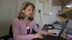 Prof. Elaine Del Bel, da FORP, 2006