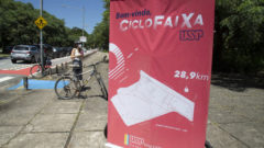 Banner da ciclofaixa USP - Foto: Marcos Santos/USP Imagens