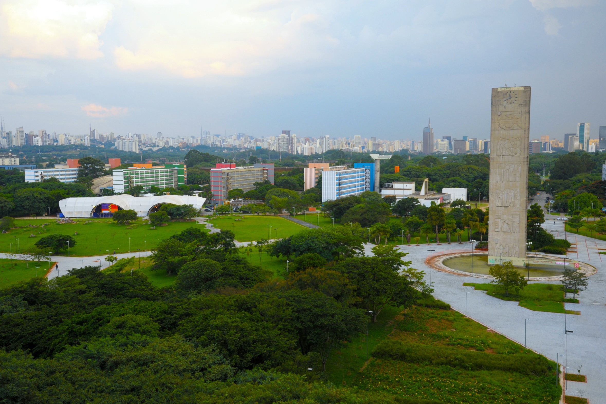 Praça do Relógio – Campus da Capital – USP Imagens