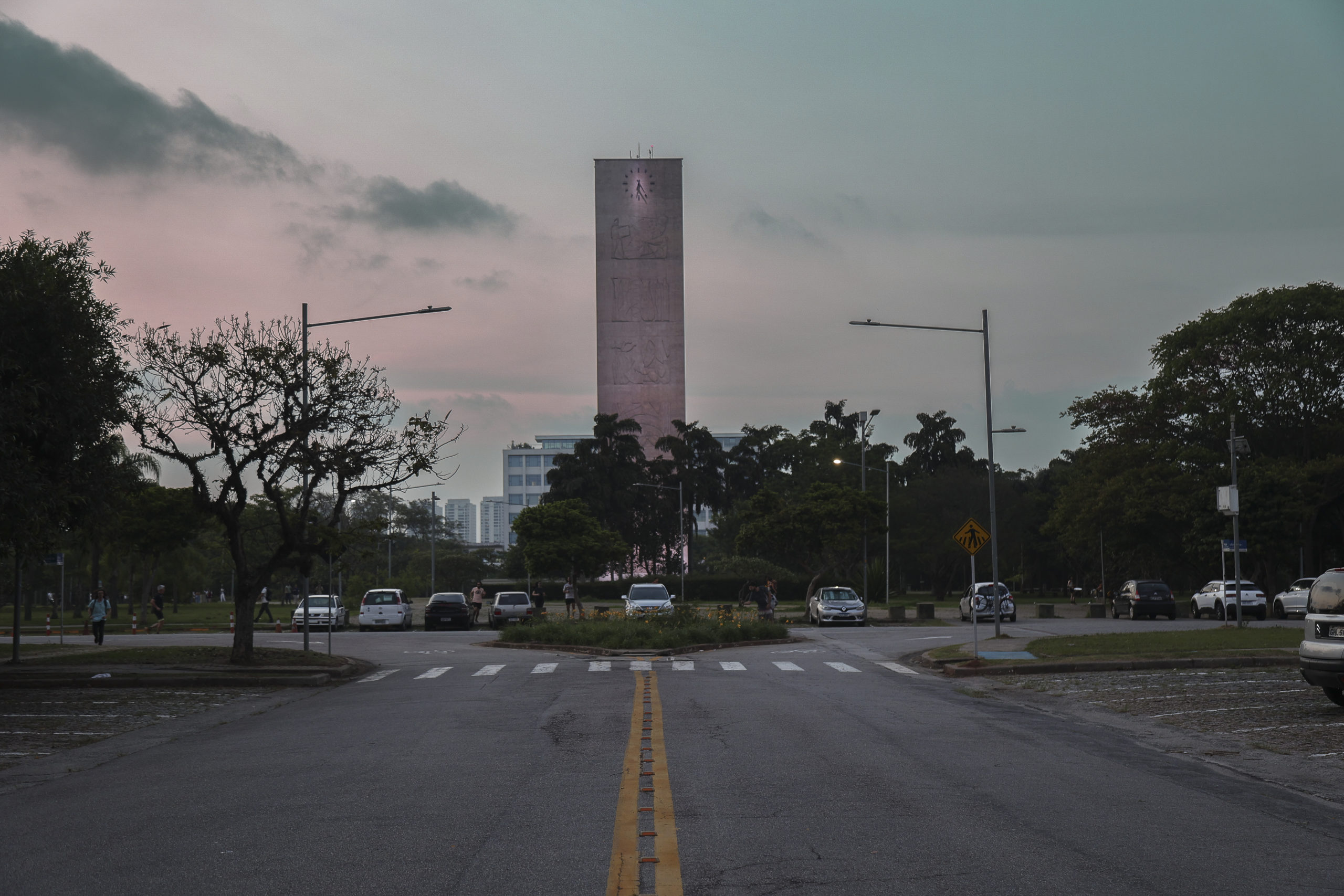 Praça do Relógio. foto: Cecília Bastos/USP Imagens