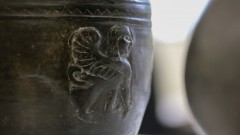 Documentário "A História da Grécia Antiga Contada pela USP" - Vasos etruscos. foto Cecília Bastos/USP Imagem